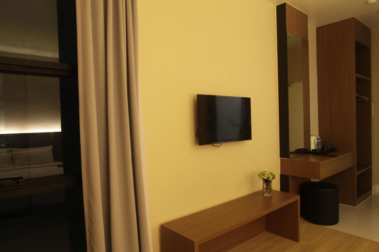 I Am Jazz Hotel Johor Bahru Exteriör bild