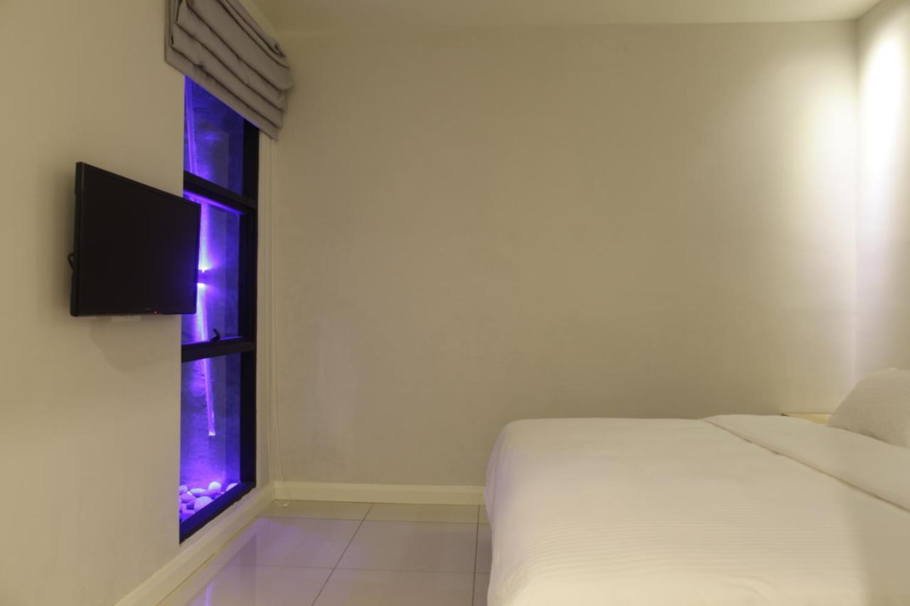 I Am Jazz Hotel Johor Bahru Exteriör bild