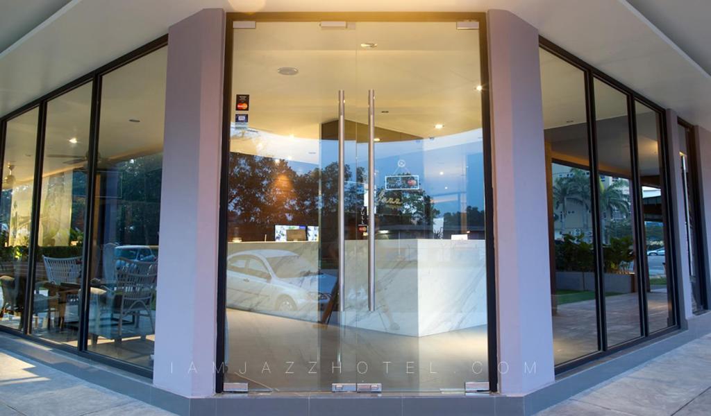 I Am Jazz Hotel Johor Bahru Exteriör bild