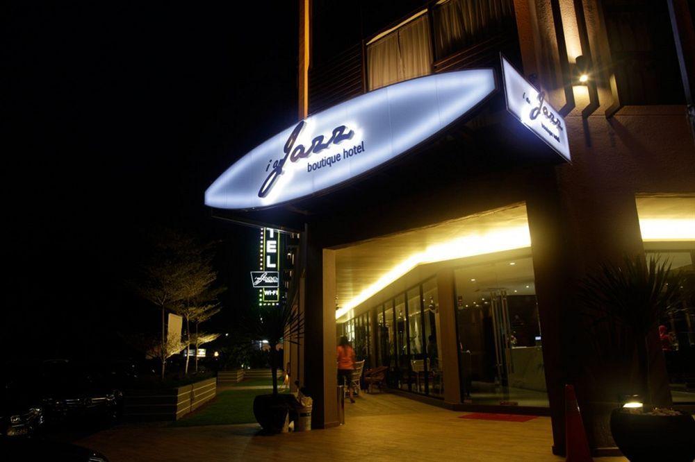 I Am Jazz Hotel Johor Bahru Exteriör bild