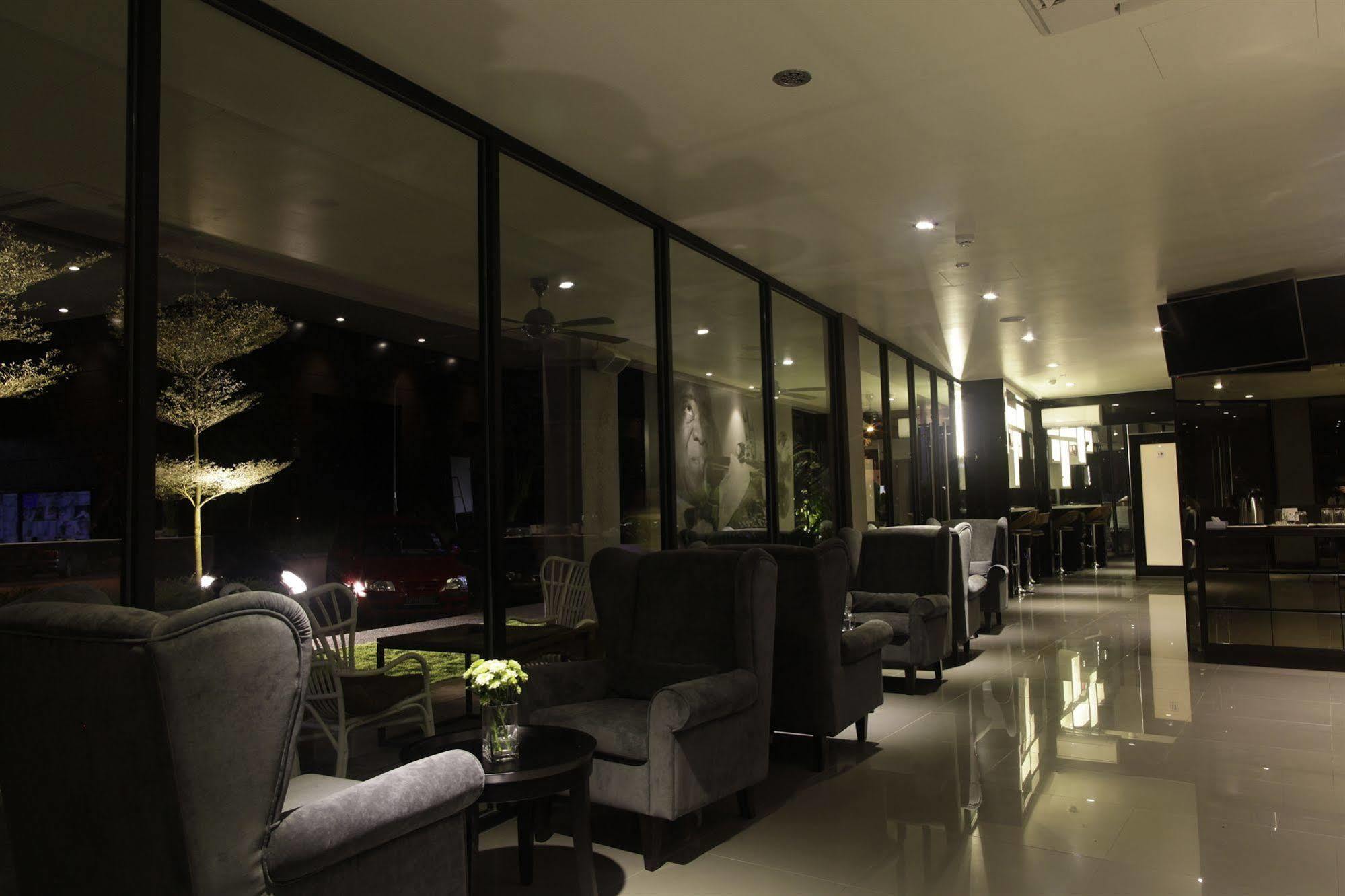 I Am Jazz Hotel Johor Bahru Exteriör bild