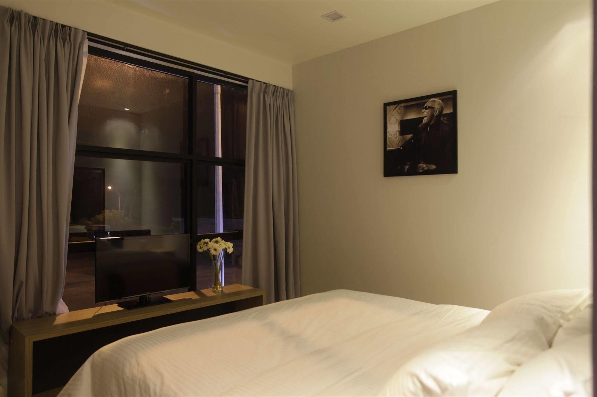 I Am Jazz Hotel Johor Bahru Exteriör bild